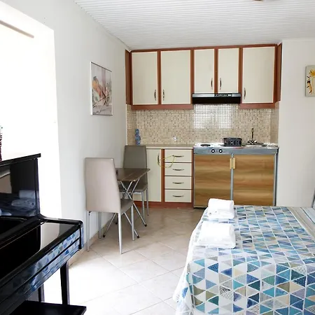 Maisonnete Lilian *